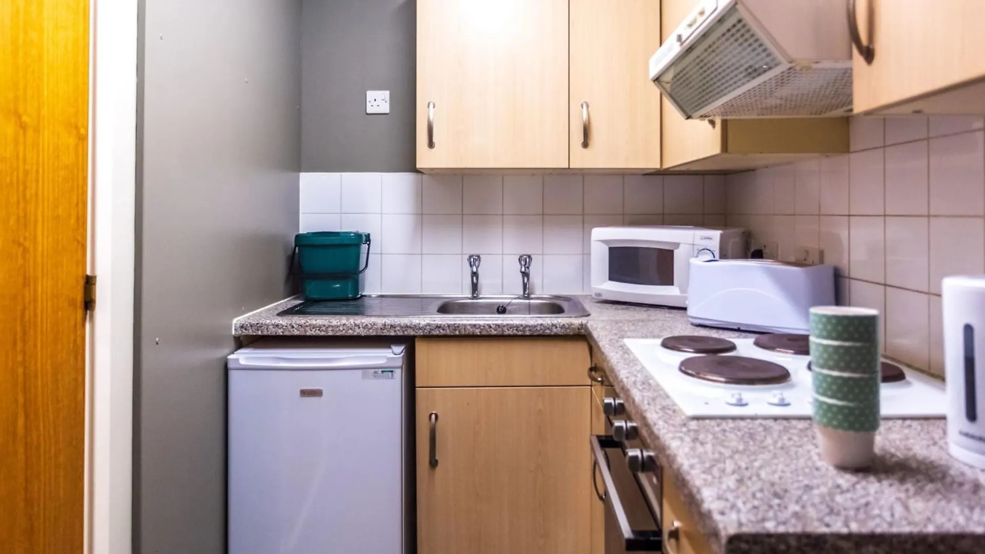 Student Only - Pittrodrie Street Aberdeen Birleşik Krallık